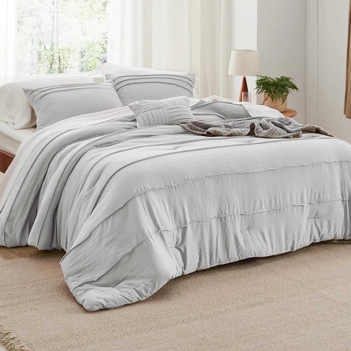 King Comforter Set - 4 Pieces Grid Pleat
