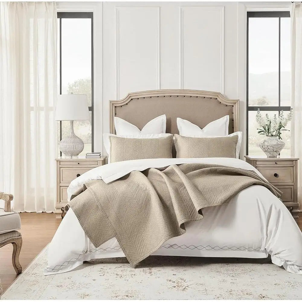 Reversible Luxury Cotton Quilt Set 3 Pieces King Quilt, Pillow Shams