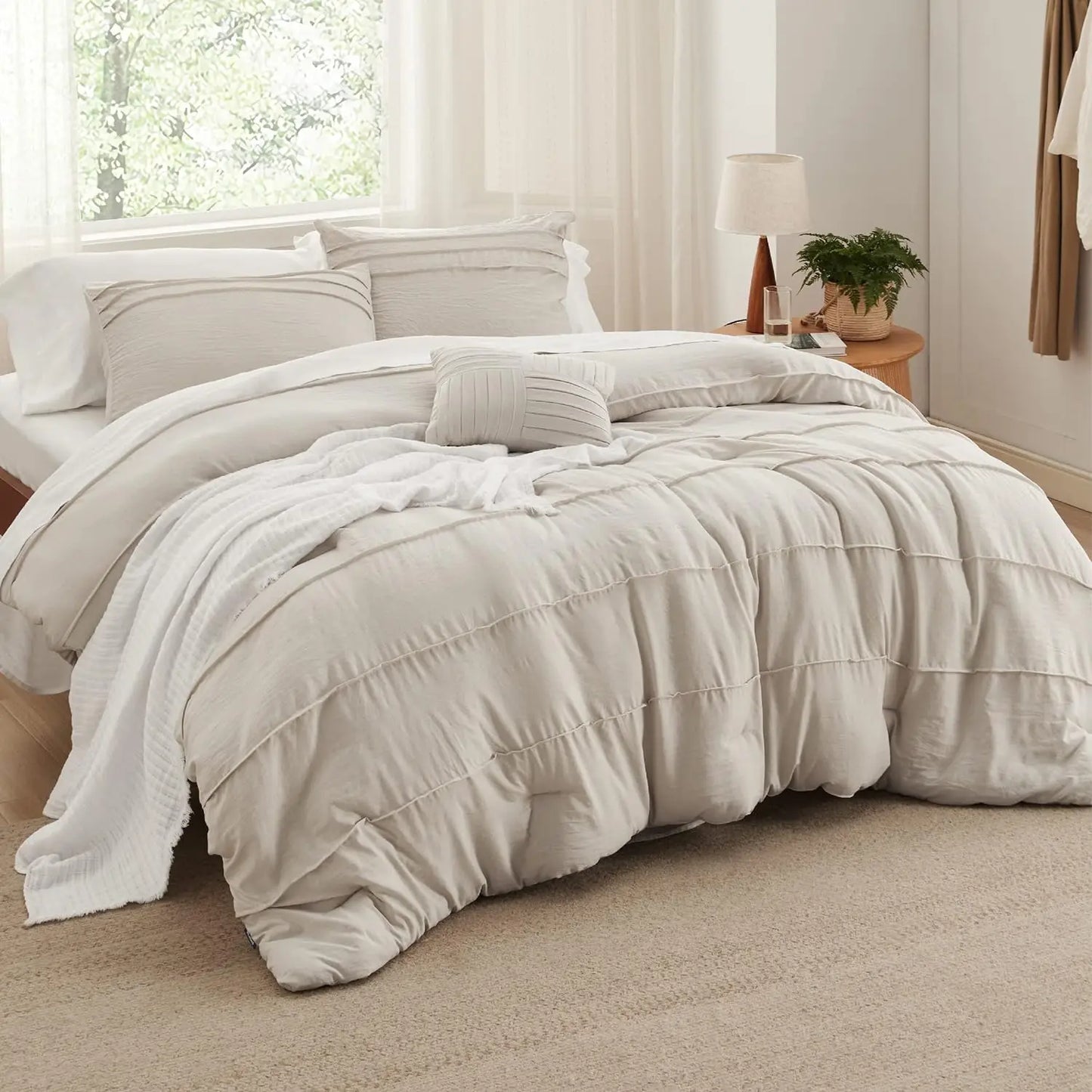 King Comforter Set - 4 Pieces Grid Pleat