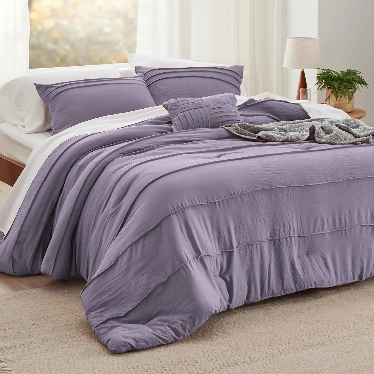 King Comforter Set - 4 Pieces Grid Pleat